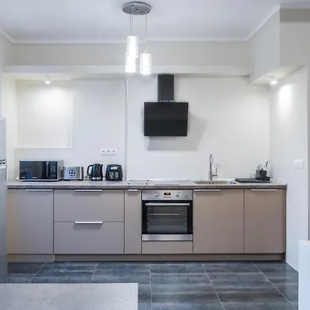 *stylish And Cozy* 1bd Flat In The Heart Of * Sofia
